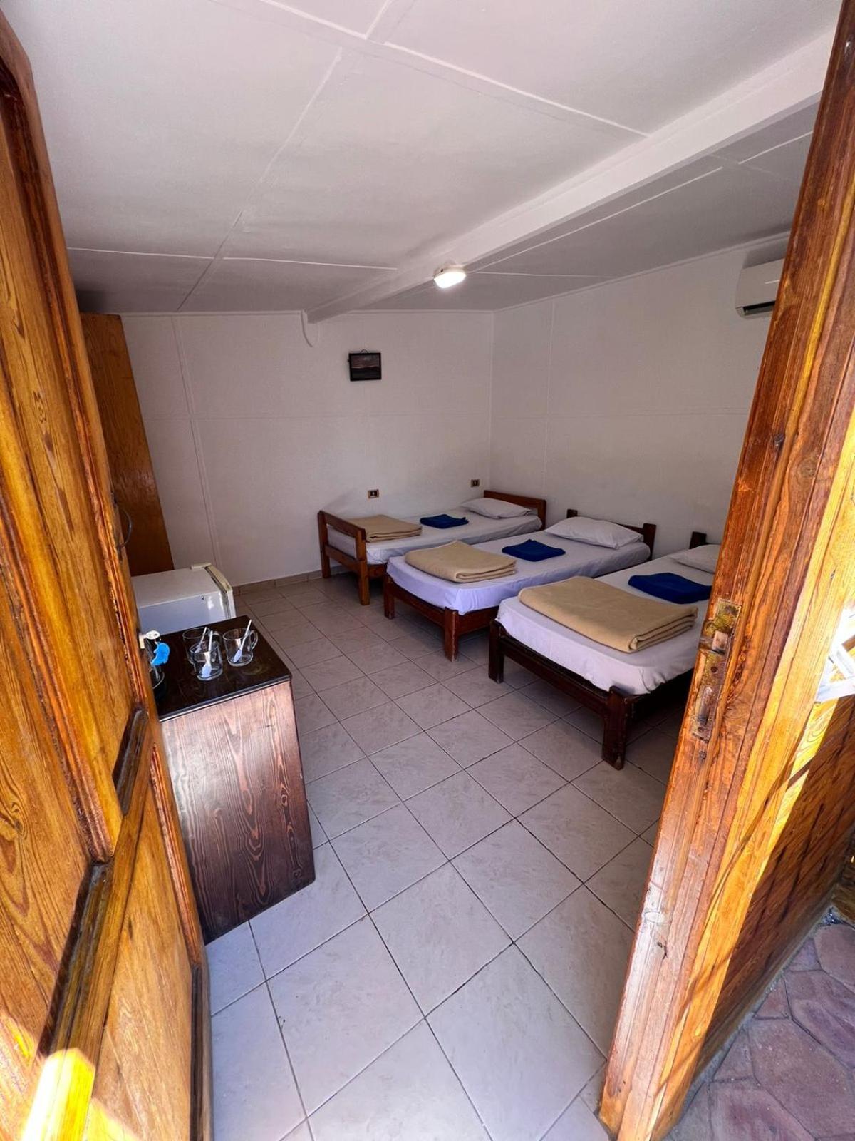Hotel Dolphin Camp Dahab Exterior foto